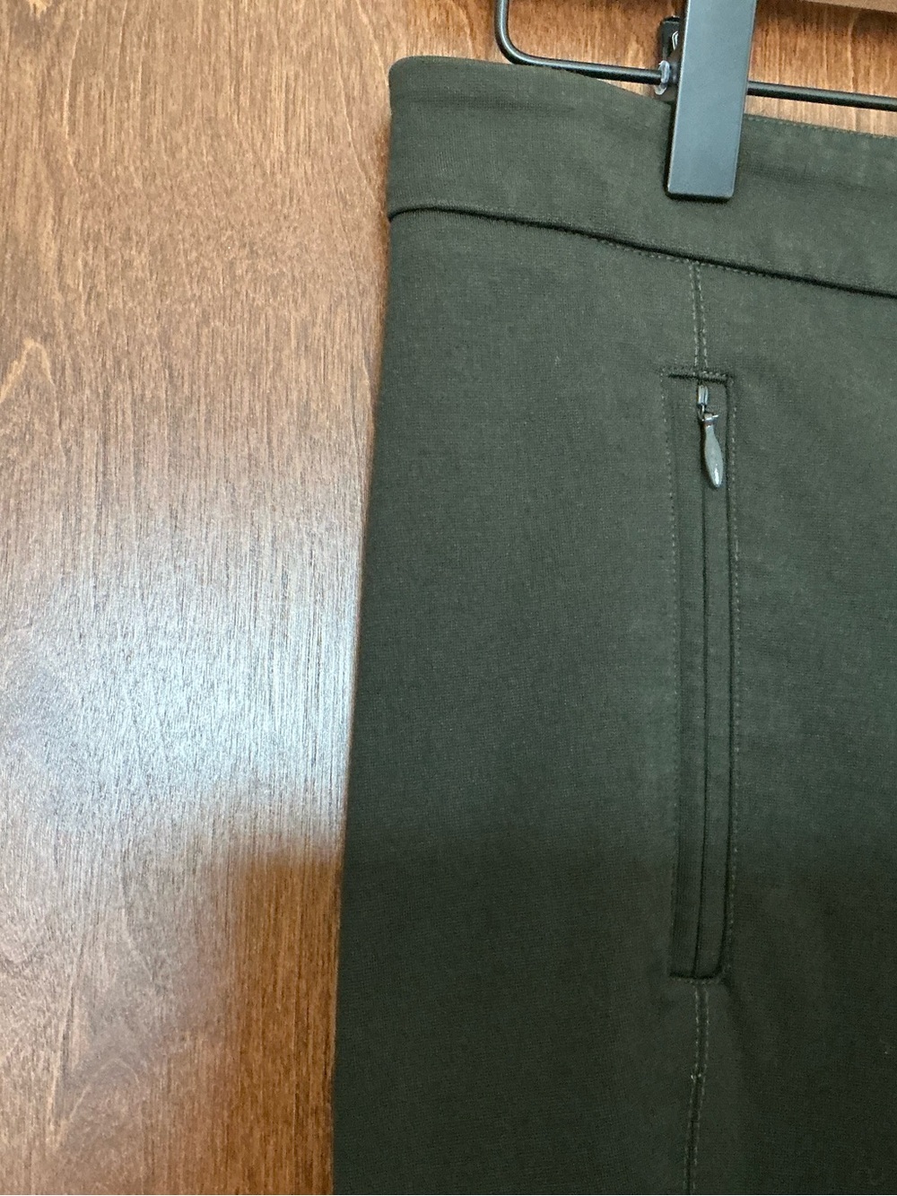 Vince Ponte knit Slim Pants Ankle Zip Size 10 Chocolate Brown Minimalist Career - Picture 3 of 12